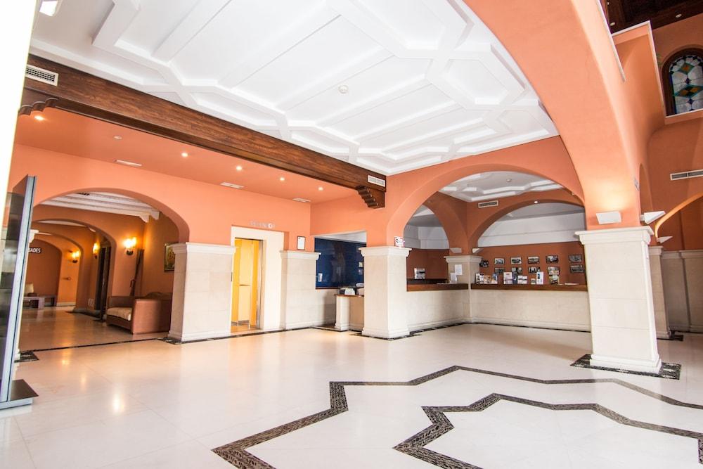 Hotel Abades Гвадикс Экстерьер фото