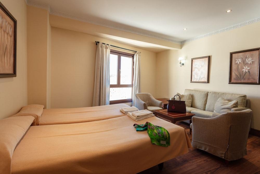 Hotel Abades Гвадикс Экстерьер фото