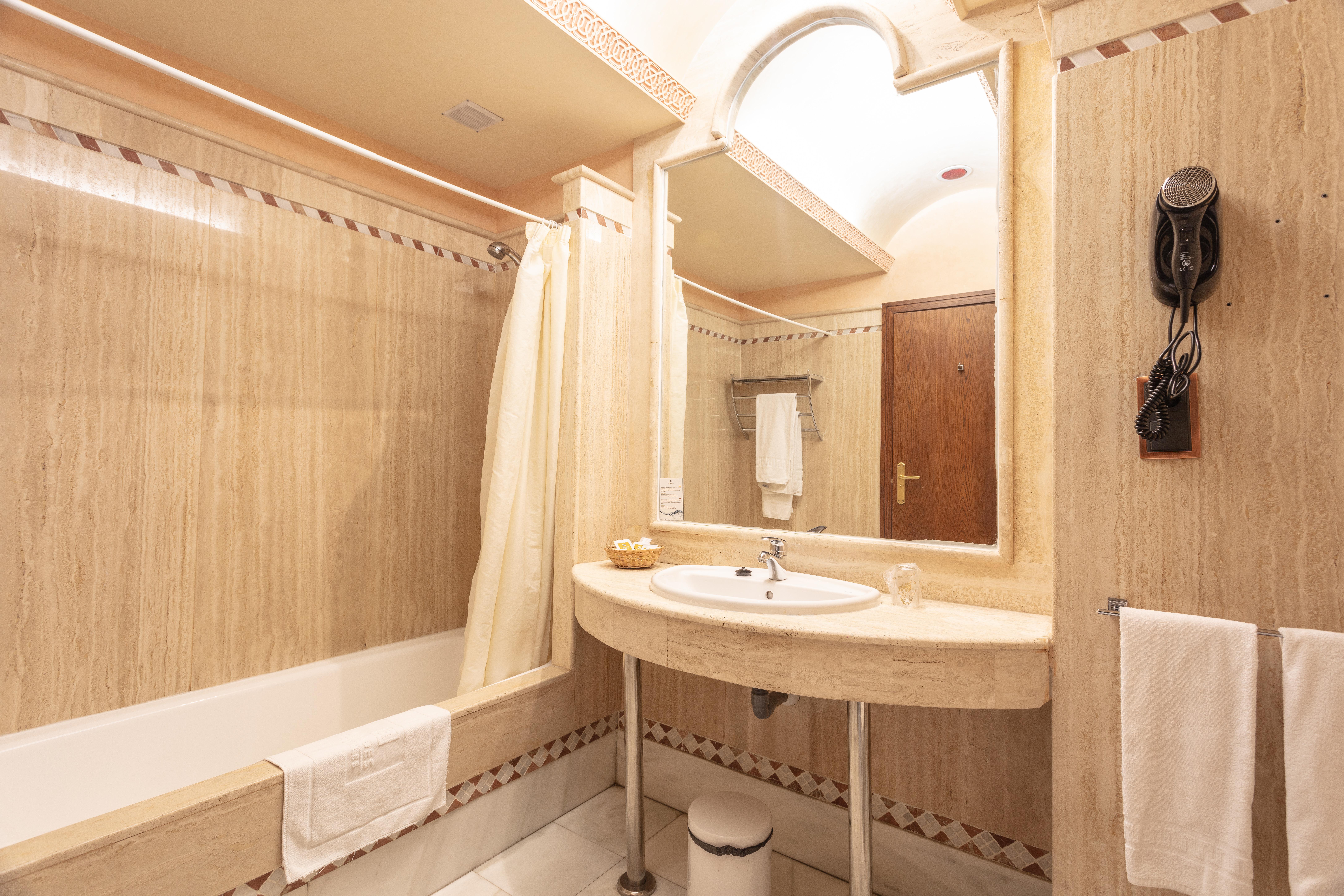 Hotel Abades Гвадикс Экстерьер фото