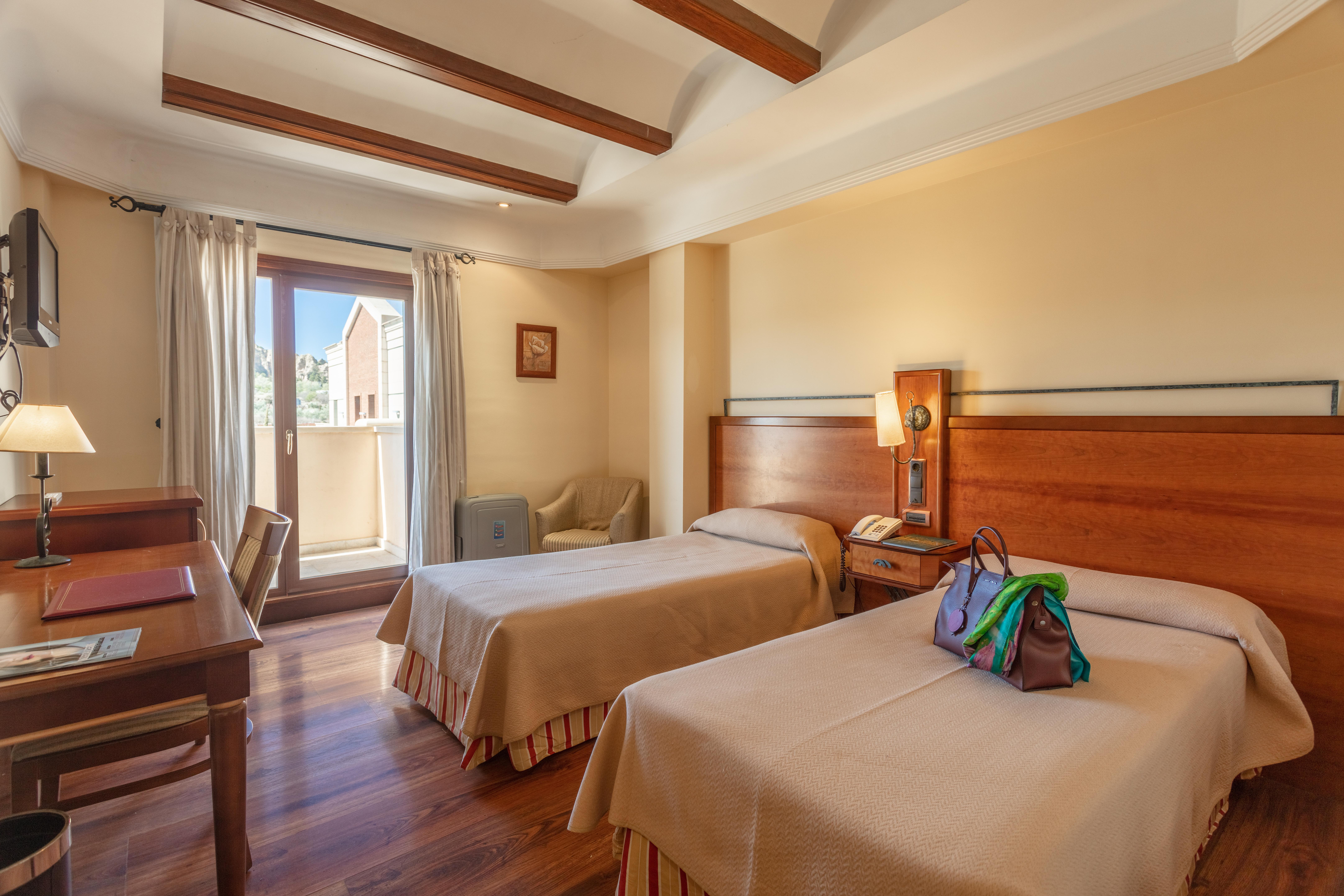 Hotel Abades Гвадикс Экстерьер фото
