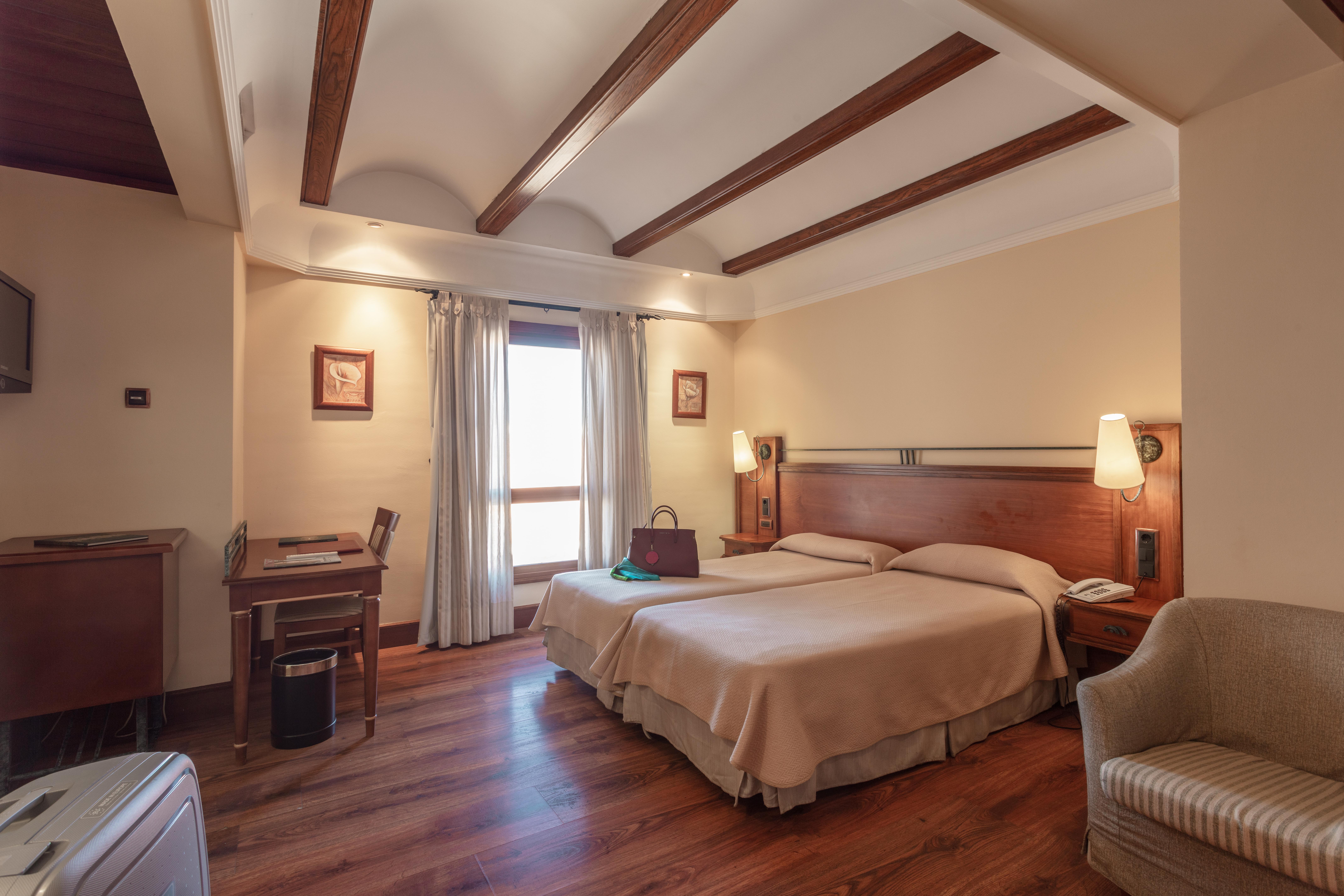 Hotel Abades Гвадикс Экстерьер фото