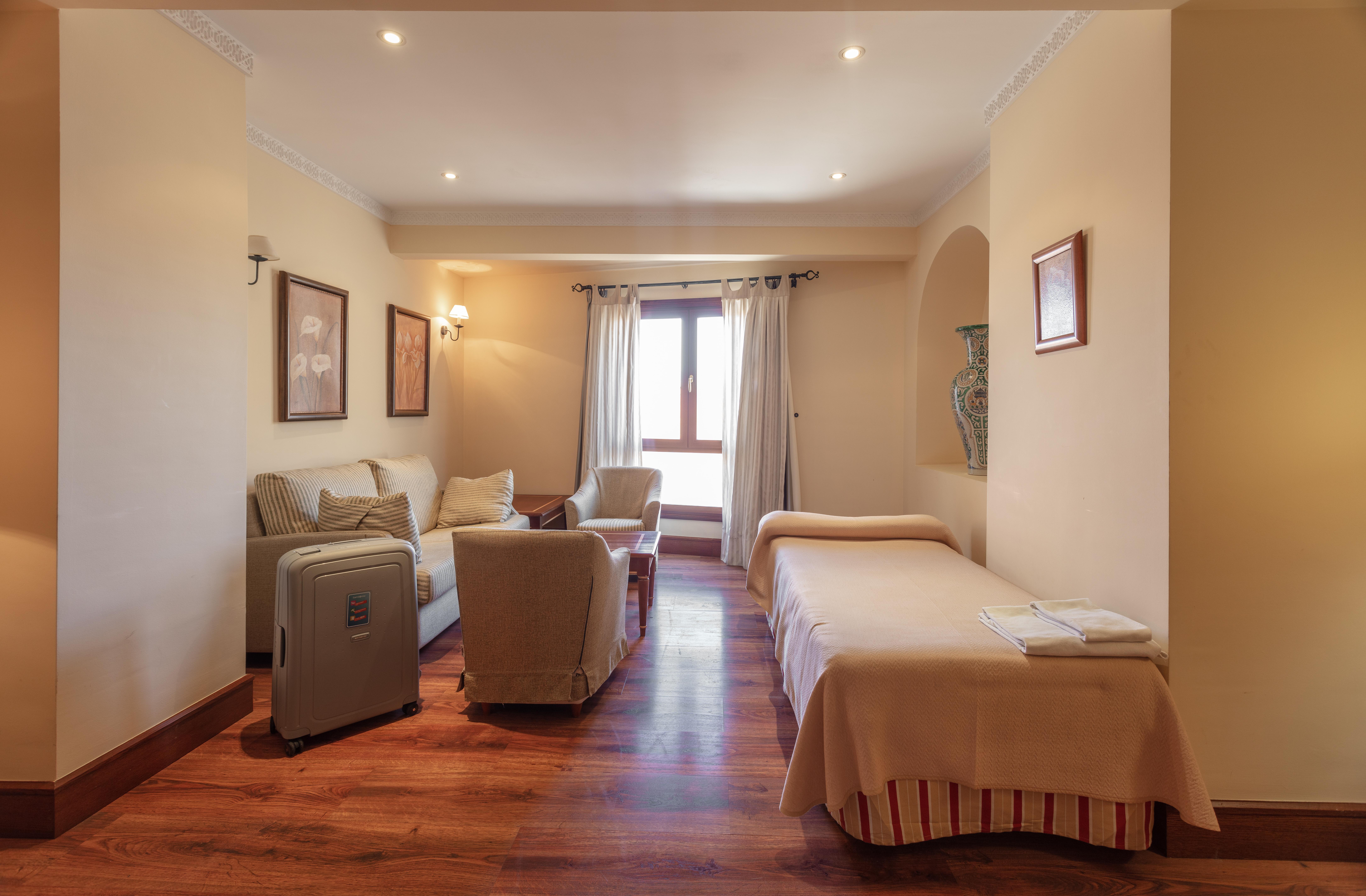 Hotel Abades Гвадикс Экстерьер фото
