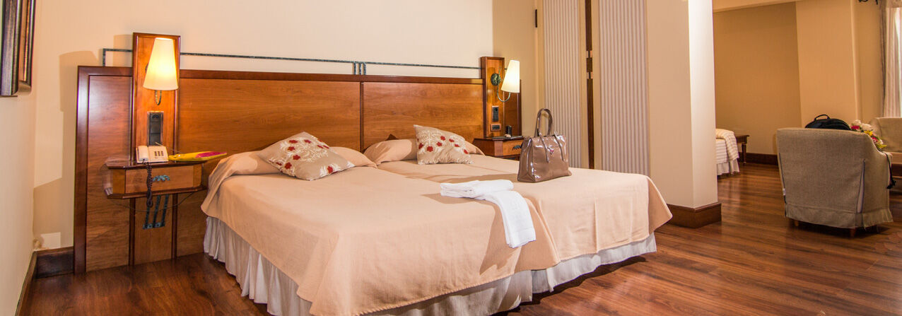 Hotel Abades Гвадикс Экстерьер фото